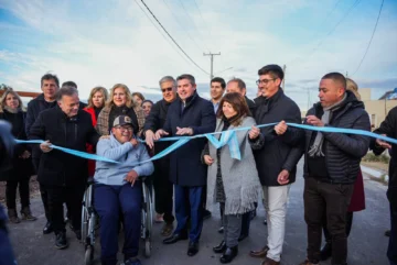 Plan de Pavimentos Urbanos: Orrego inauguró obras en dos barrios de San Martín