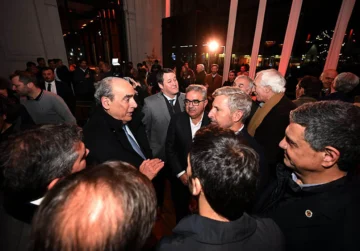 Reunión clave: el Gobierno Nacional recibirá a Cornejo en representación de las provincias
