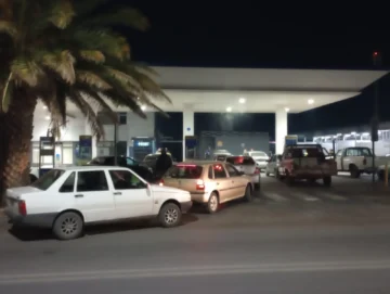 Furor por el GNC: largas filas en estaciones tras el regreso del expendio en San Juan