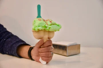 El pistacho se posiciona entre los sabores más pedidos en las heladerías sanjuaninas