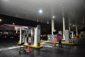 Conos naranjas y estaciones de GNC vacías: rige en San Juan la suspensión de venta de gas