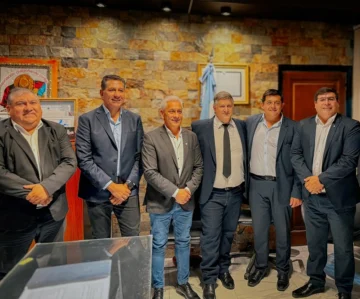 Intendentes pedirán una reunión con Orrego por la caída de recursos de la coparticipación