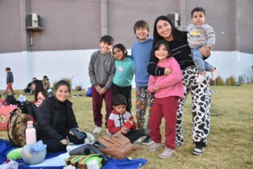 Mirá quiénes disfrutaron de una siesta divertida en el Ex Ferrourbanístico