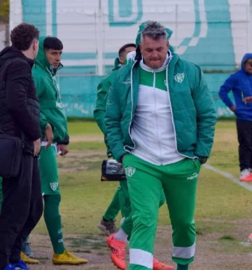 Daguerre finalizó su etapa como DT de Sportivo Desamparados