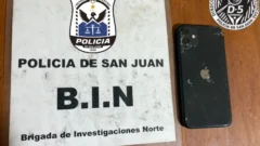 Le robaron el celular en su negocio en Rawson y lo recuperaron