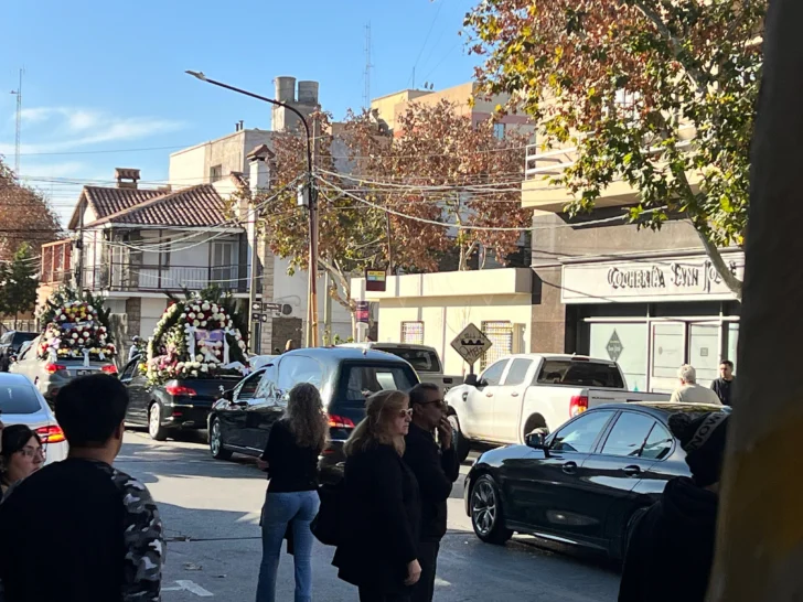 ultimo-adios-Diario-La-Provincia-SJ-3-728x546