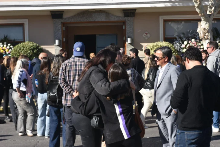 ultimo-adios-Diario-La-Provincia-SJ-8-728x485