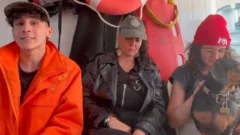 Salvaron a tres turistas que volcaron su kayak en Punta Negra