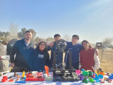 Estudiantes de Valle Fértil crean herramientas para el agro y la salud con impresión 3D