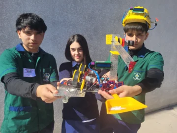 Alumnos sanjuaninos crearon un robot minero y sueñan con llevarlo a escala real