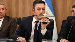 “Un honor para siempre”: Petri renunció como ministro de Defensa