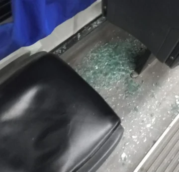 Ataque con piedras a un colectivo en Pocito Norte