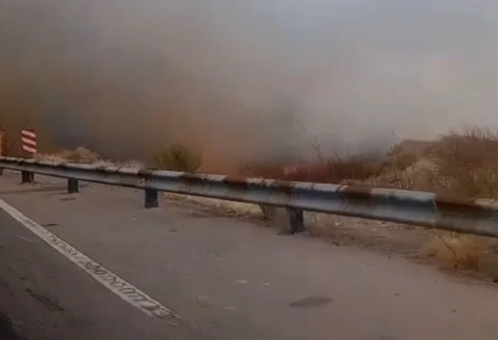 Intenso incendio en Caucete generó alarma