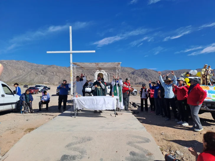 Fe, emoción y tradición: así fue el regreso de la peregrinación al Cerro Carmelo en Pocito
