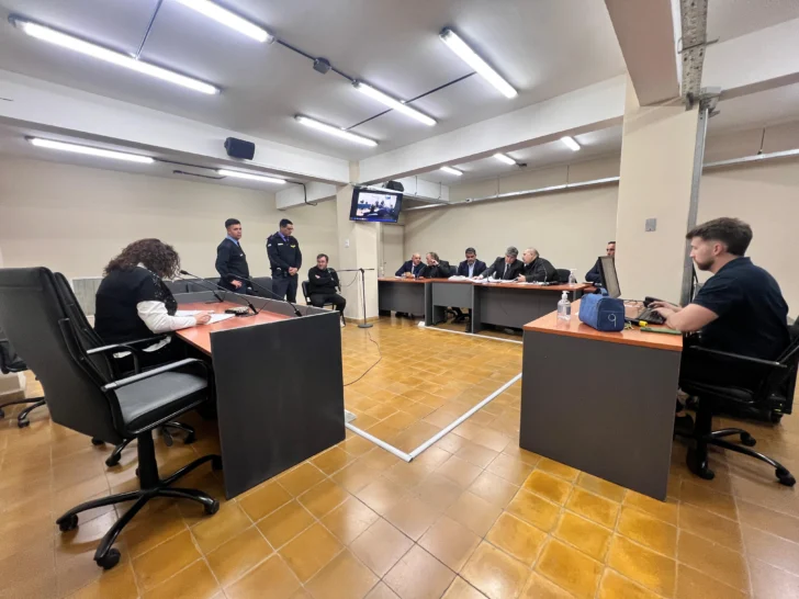 Empleado-de-la-UFI-2-728x546