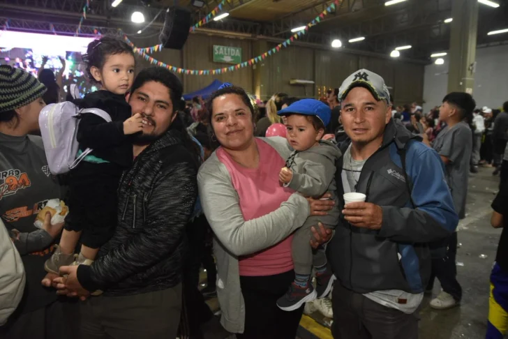 Festejo-en-Rivadavia-sociales-12-728x486