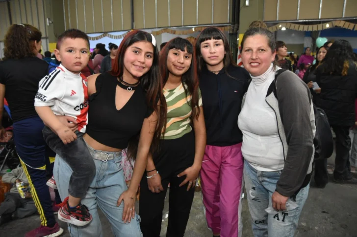 Festejo-en-Rivadavia-sociales-19-728x485