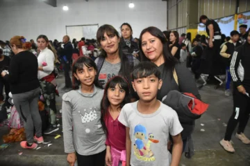 Mirá quiénes fueron a celebrar el Día del Niño en Rivadavia