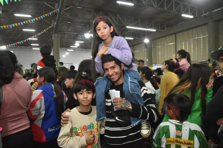Festejo-en-Rivadavia-sociales-21-728x486