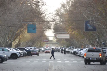 Alerta meteorológico en San Juan: la temperatura llegó cerca de los 32°C con fuertes ráfagas de viento