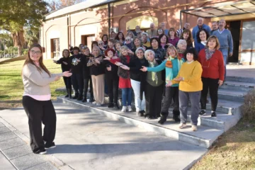 Con canciones de su infancia, abuelos sanjuaninos debutarán en el auditorio Juan Victoria