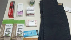 La atraparon robando cremas, tinturas y gel íntimo en un hipermercado sanjuanino