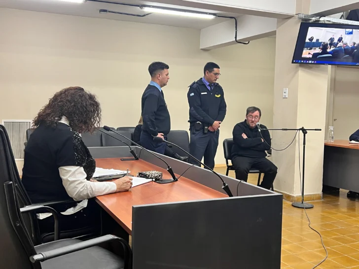 El empleado de la UFI admitió los hechos y acordó una pena condicional de un año