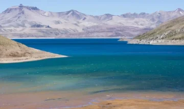 Actividad sísmica y térmica: 3 volcanes, bajo alerta en Mendoza