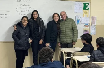El tierno vínculo que se generó entre chicos sanjuaninos y sus abuelos a través de podcast