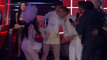 ¡Se armó en La Voz!: Lali y Juliana Gattas, enfrentadas