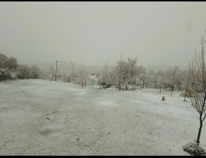 Temporal de Santa Rosa: domingo con nieve en Pedernal, Difunta Correa y Barreal