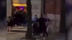 ¡Escándalo! More Rial, a los botellazos en un boliche