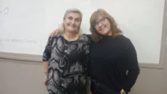 María y Marisa, con 69 y 59 años, son ejemplo de dedicación y estudio