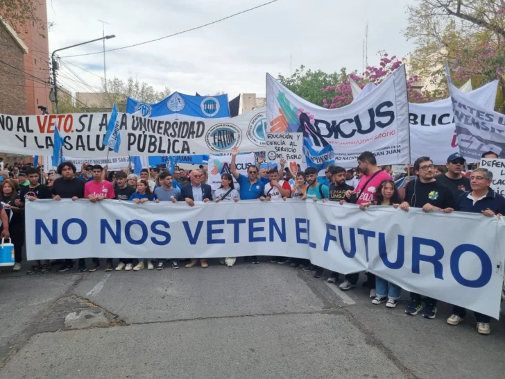 Berenguer: “la comunidad sanjuanina está exigiendo el derecho a la educación”