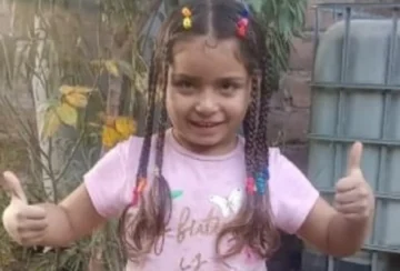 Búsqueda desesperada: un familiar retiró a una nena de la escuela y su paradero es un misterio