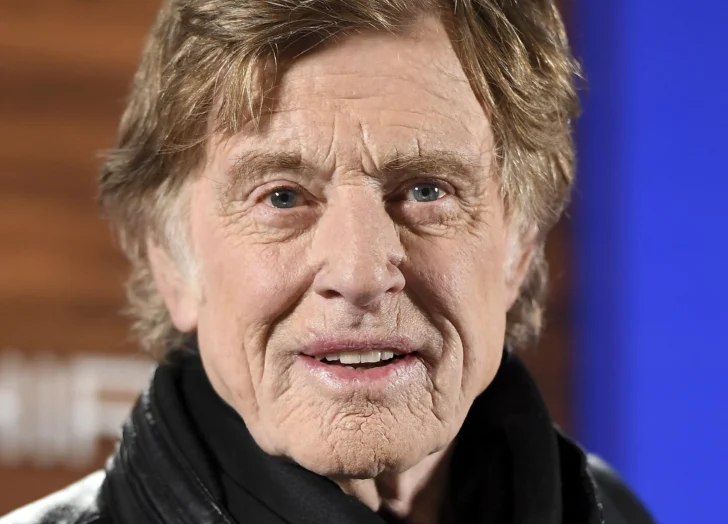 Robert-red-728x524