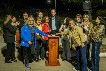 Pocito inauguró una serie de obras en Villa Elisa y Barrio Aberastain