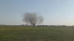 Tremendo: dos muertos al caer una avioneta que hacía acrobacias