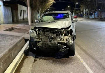 Un sanjuanino, con múltiples fracturas tras choque en Rivadavia