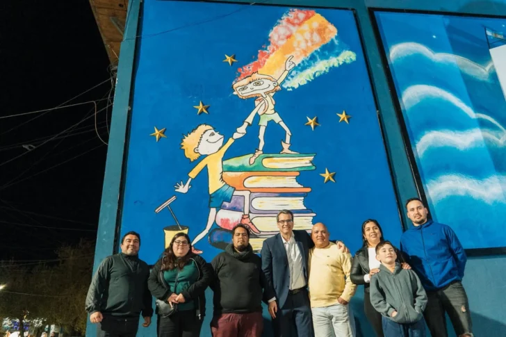 Rawson celebró su 83° aniversario con arte, historia y reconocimientos a la comunidad