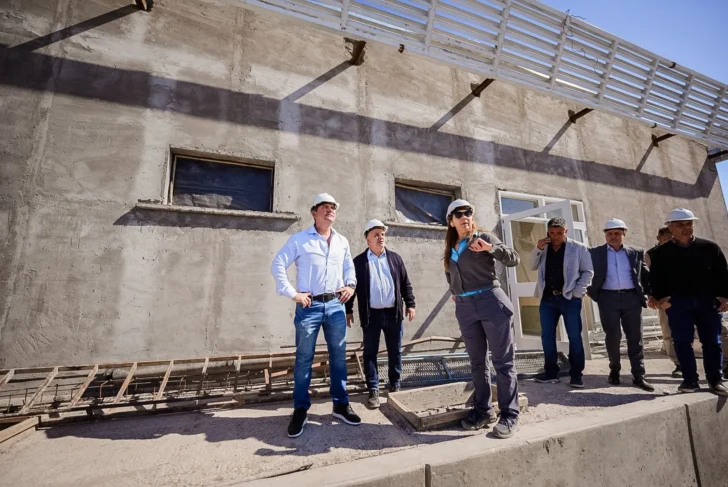 El nuevo Hospital de Angaco al 68% de avance: Orrego recorrió las obras