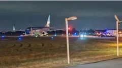 Llegó un vuelo con argentinos deportados por Estados Unidos