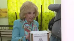 Mirtha Legrand emitió su sufragio: “voto con ilusión”