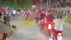 Picadas y rodadas de motos en San Juan: aplican controles policiales constantes para evitar tragedias