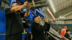 Rodrigo, el trompetista sanjuanino que se volvió furor en canchas y fiestas