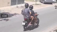 Motochorros en Pocito: amenazaron a una joven y le robaron el celular