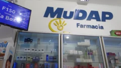 Robaron una farmacia sindical y quedó todo grabado
