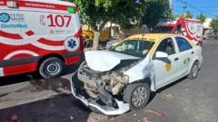 Al menos dos heridos en brusco triple choque en Capital