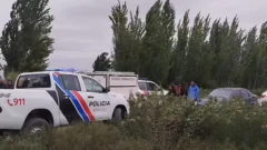 Fuerte operativo en 25 de Mayo: llegó Criminalística y vecinos se acercan al lugar del hallazgo