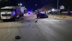 Tragedia: dos muertos en choques entre autos y camiones
